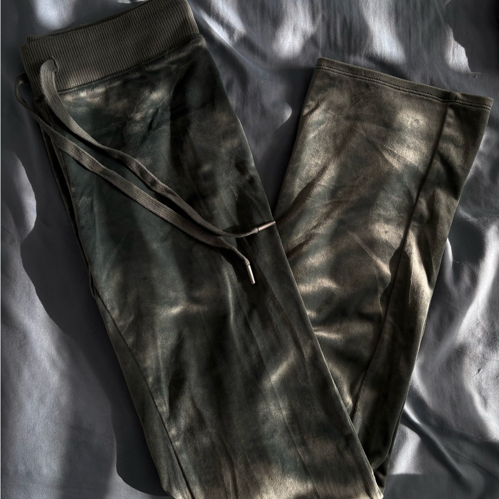Aerie Olive Green Jogger Pants